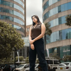 Zaccai Knit V – Collar Crop